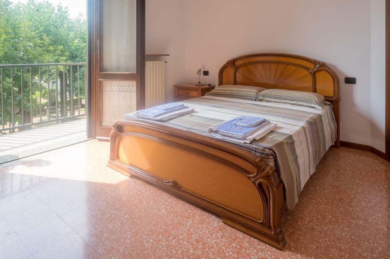 B&B Le Camelie Bareggio Luaran gambar